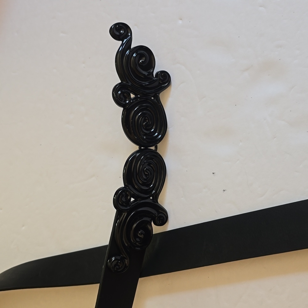Chico's Black HEAVY Metal CLASP Buckle on quality black leather belt New! Sz.S/M - Picture 6 of 10